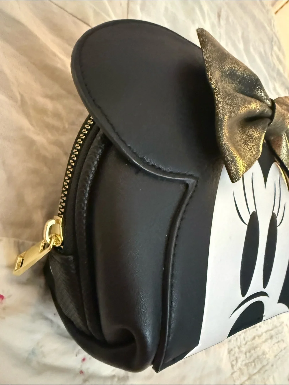 Disney Minnie Mouse Black & Gold Bow Cosmetic Bag/Clutch